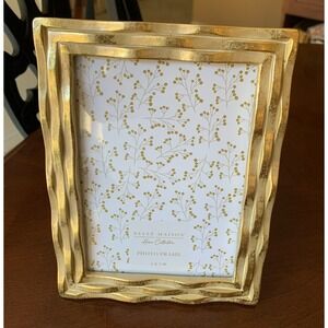 Belle Maison Gold Design 5 x 7 Frame
